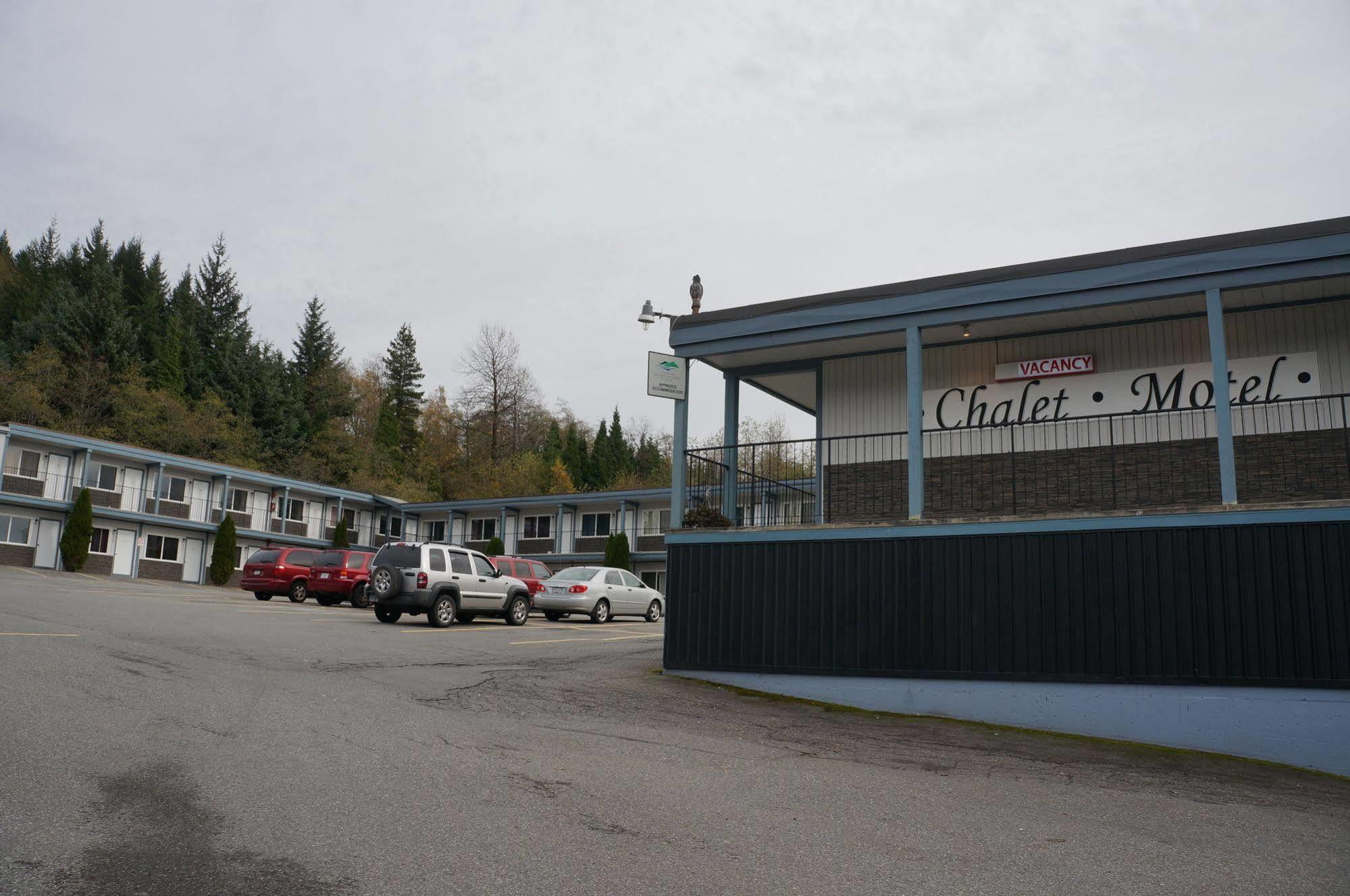 Kitimat Chalet Inn المظهر الخارجي الصورة