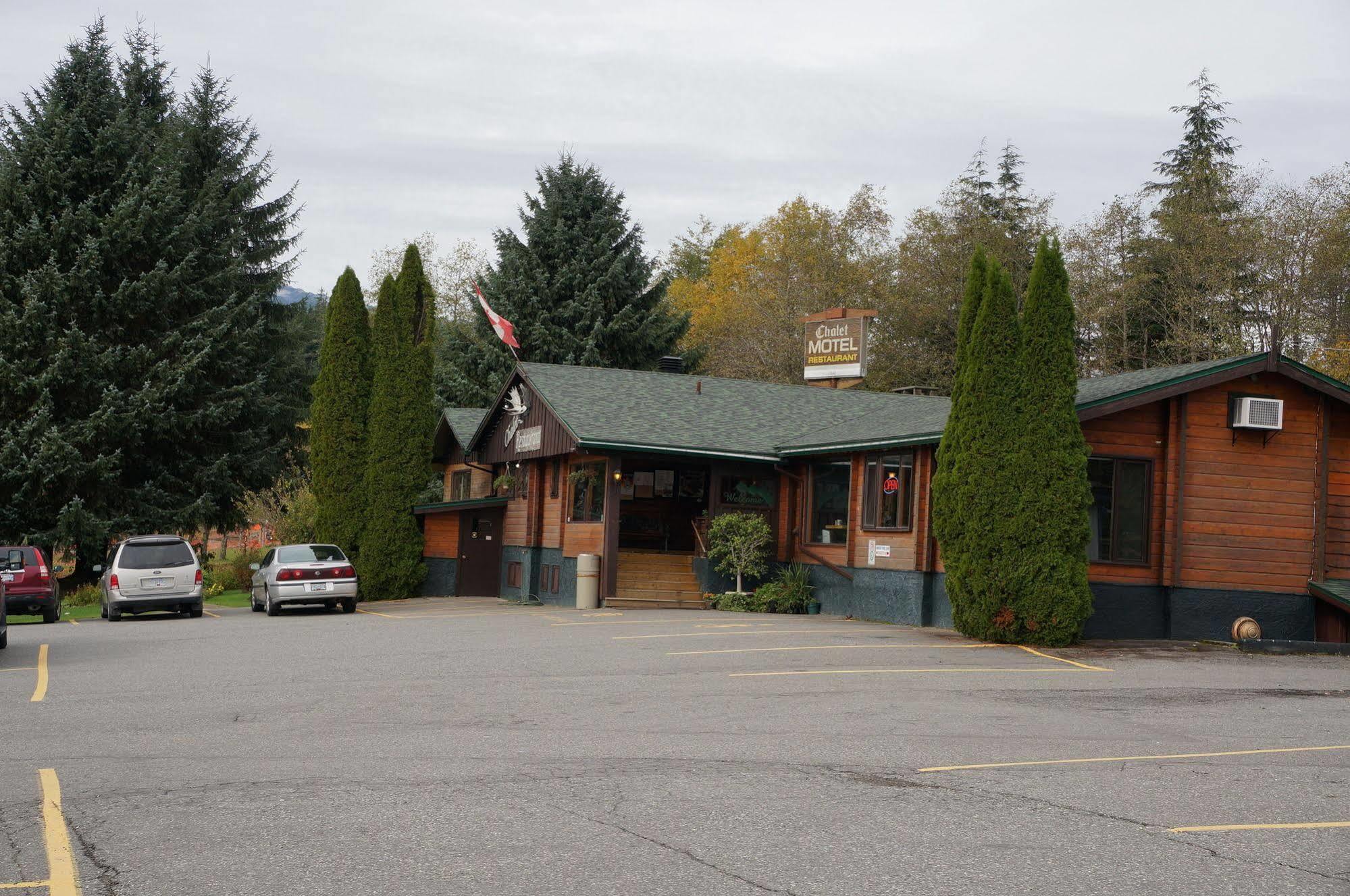 Kitimat Chalet Inn المظهر الخارجي الصورة