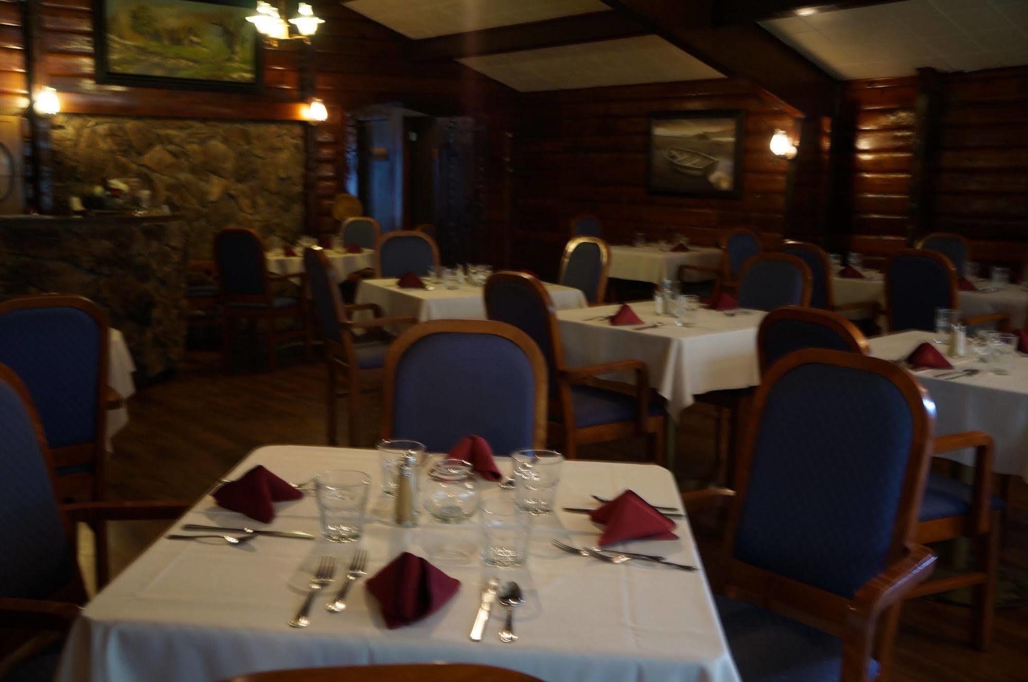 Kitimat Chalet Inn المظهر الخارجي الصورة